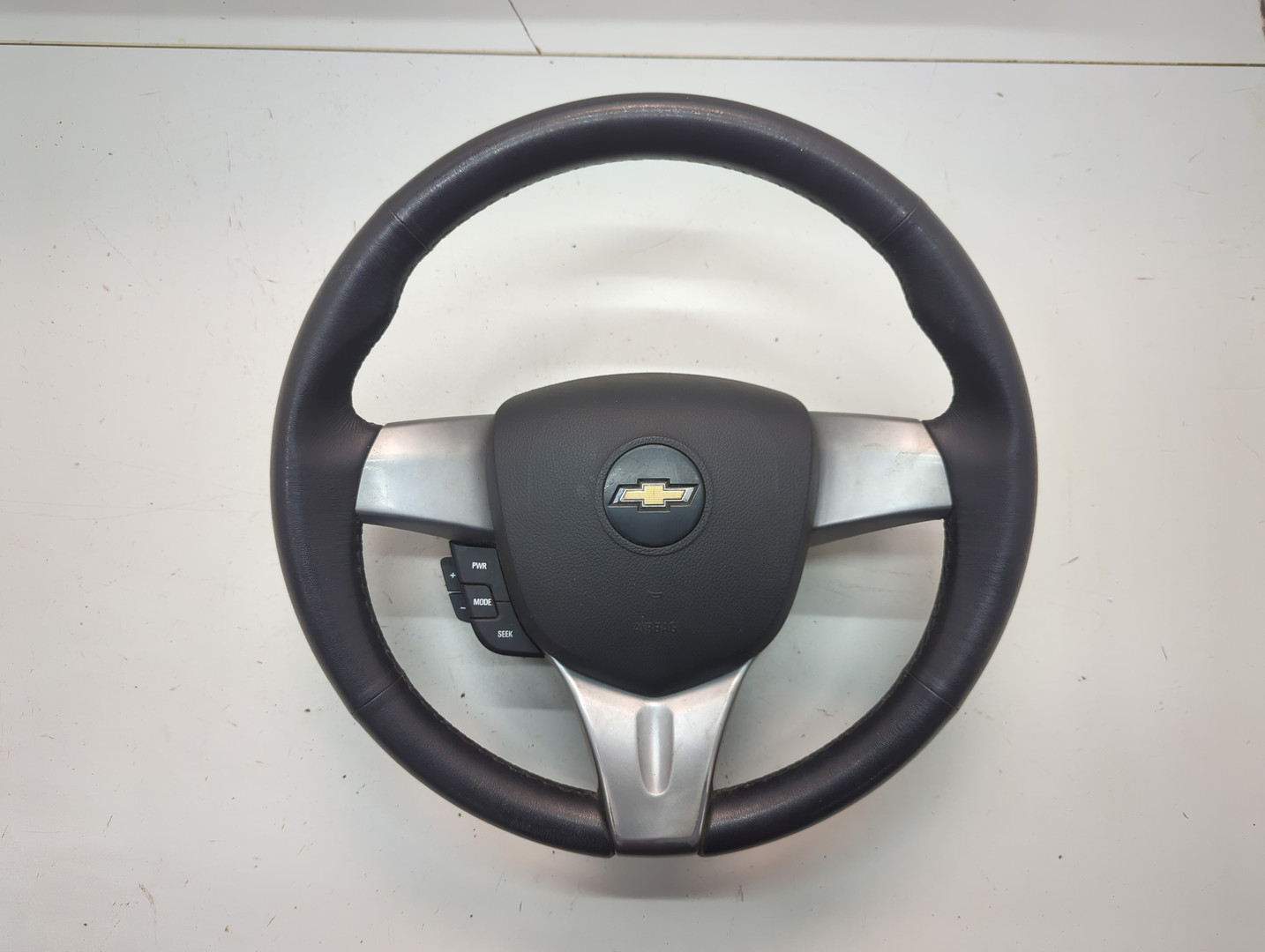 Рулевое колесо (руль)