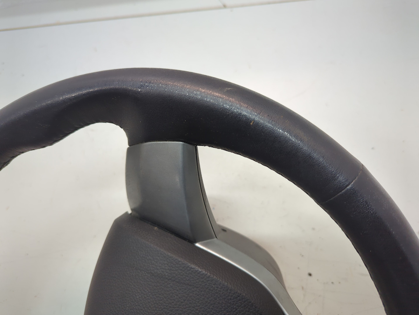 Рулевое колесо (руль)