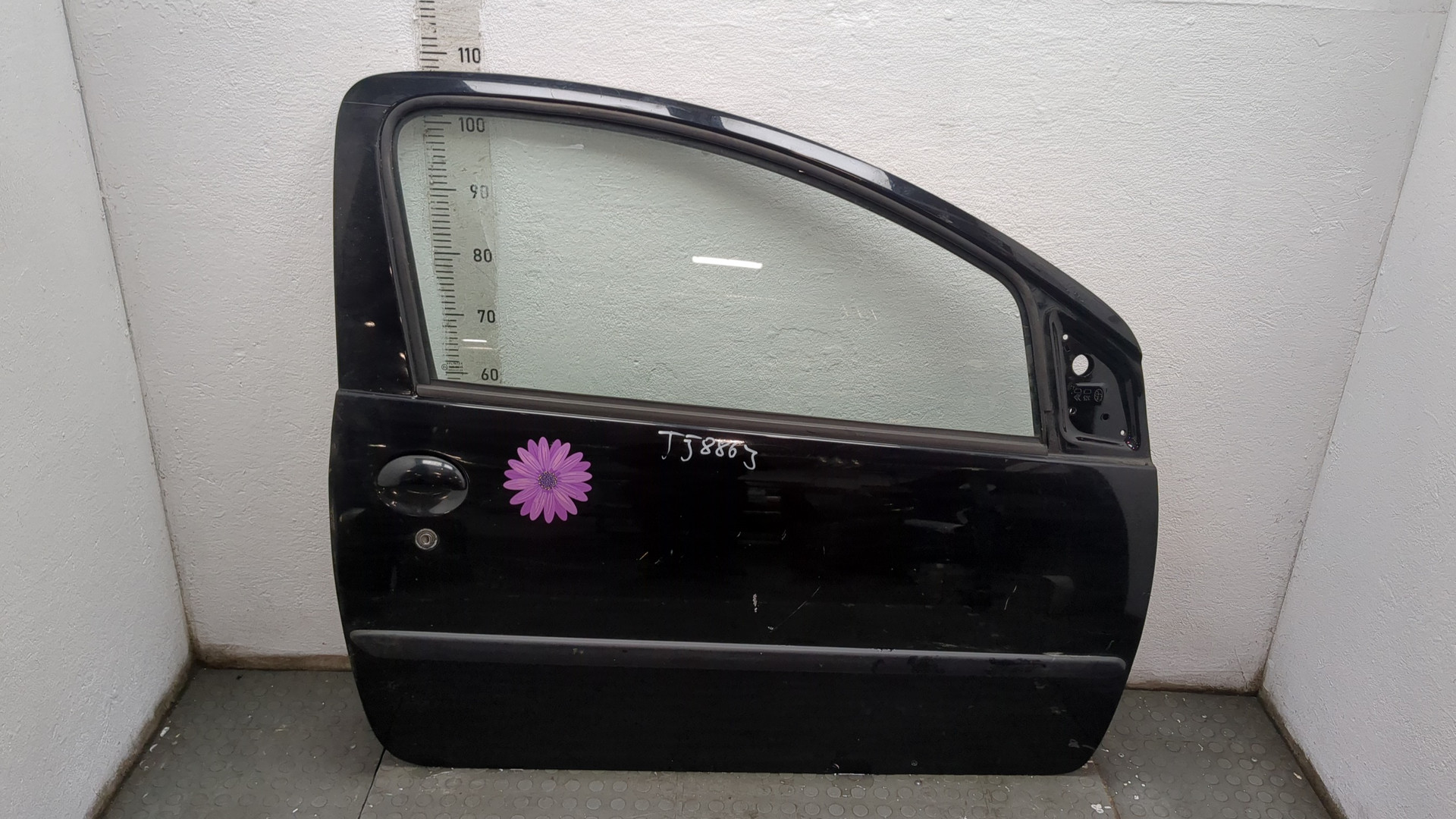 Дверь передняя правая