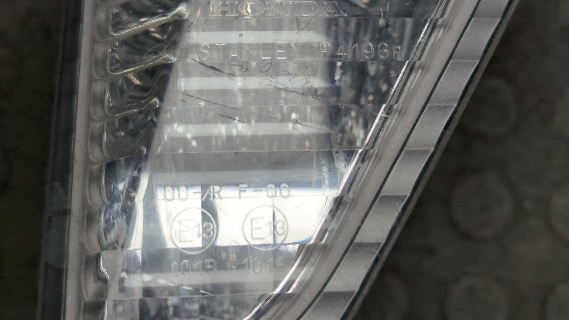 Фонарь задний внутренний правый для Stream 2001-2005