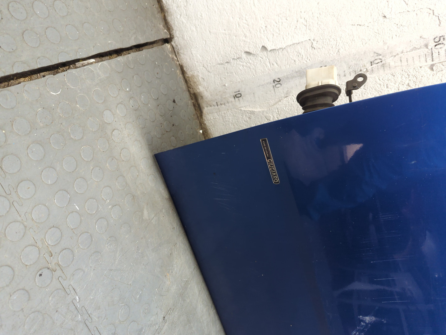 Дверь передняя левая