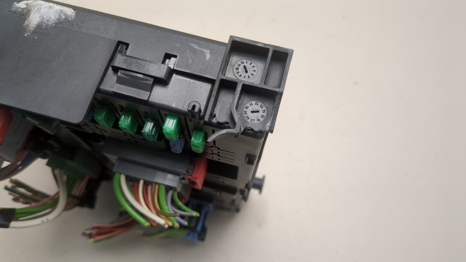 Блок предохранителей