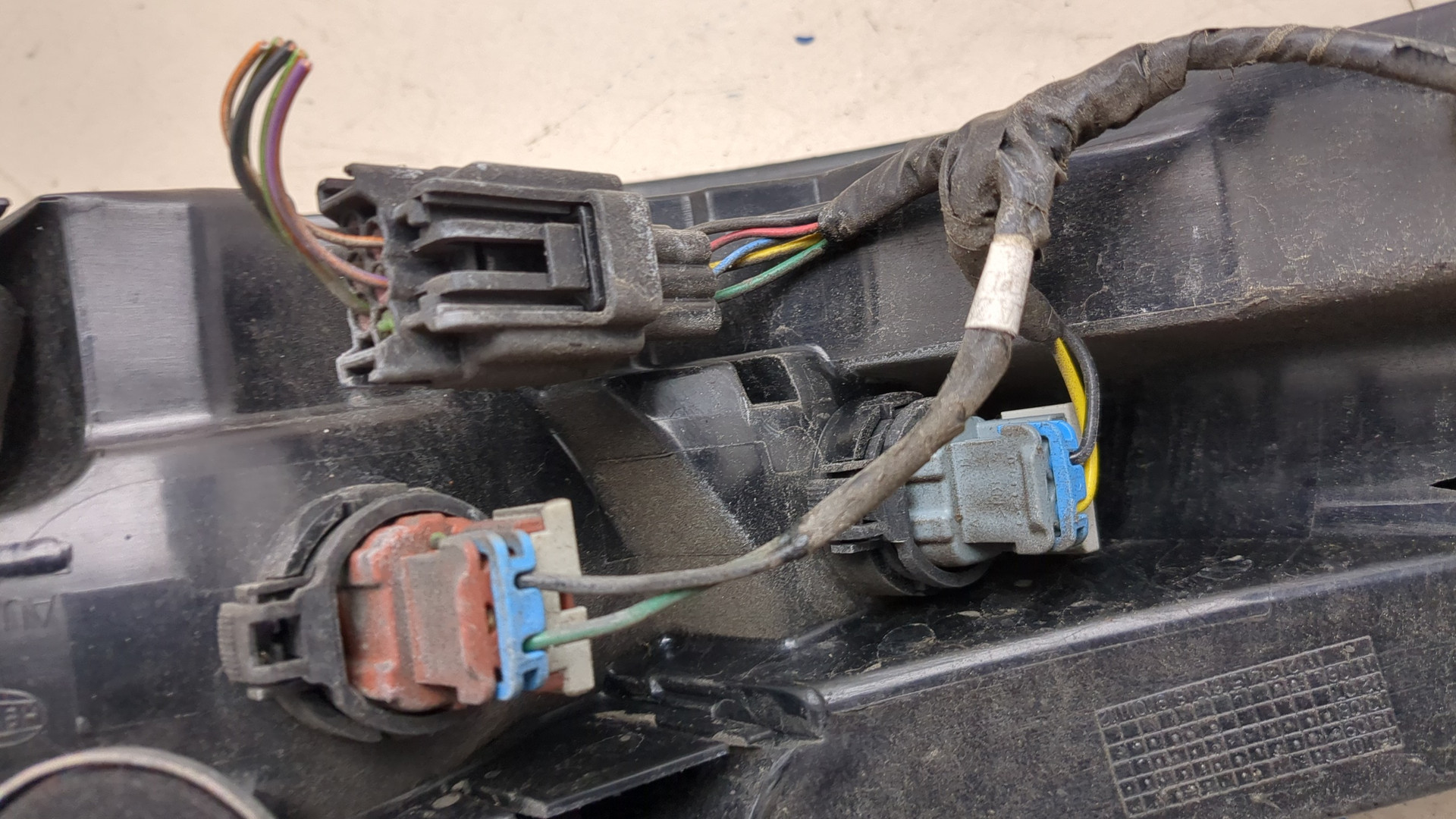 Фонарь задний правый