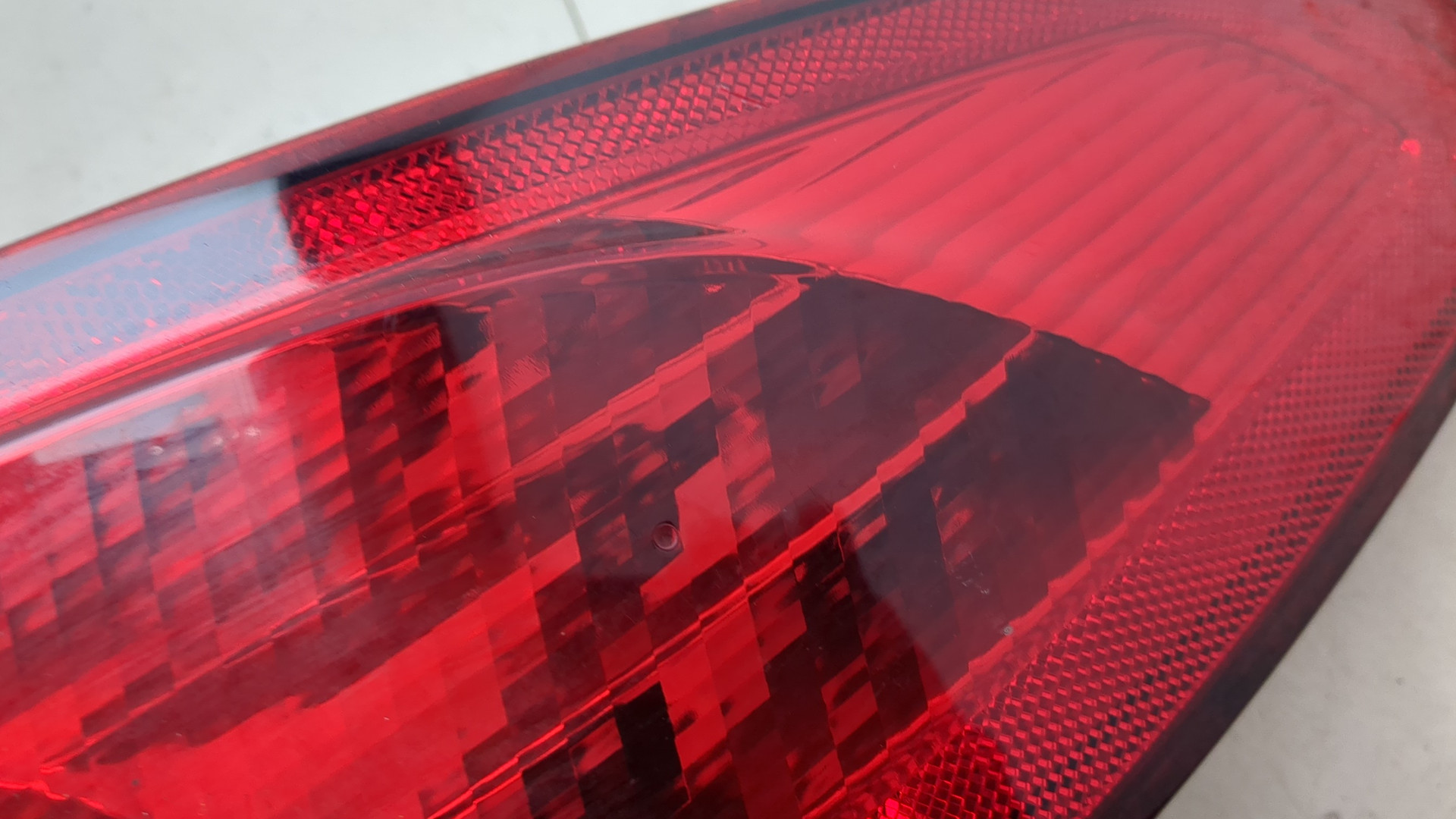 Фонарь задний правый