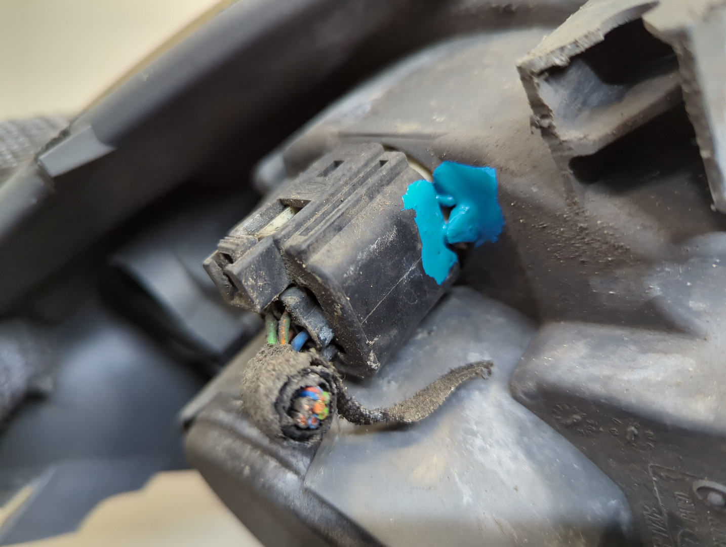 Фара правая