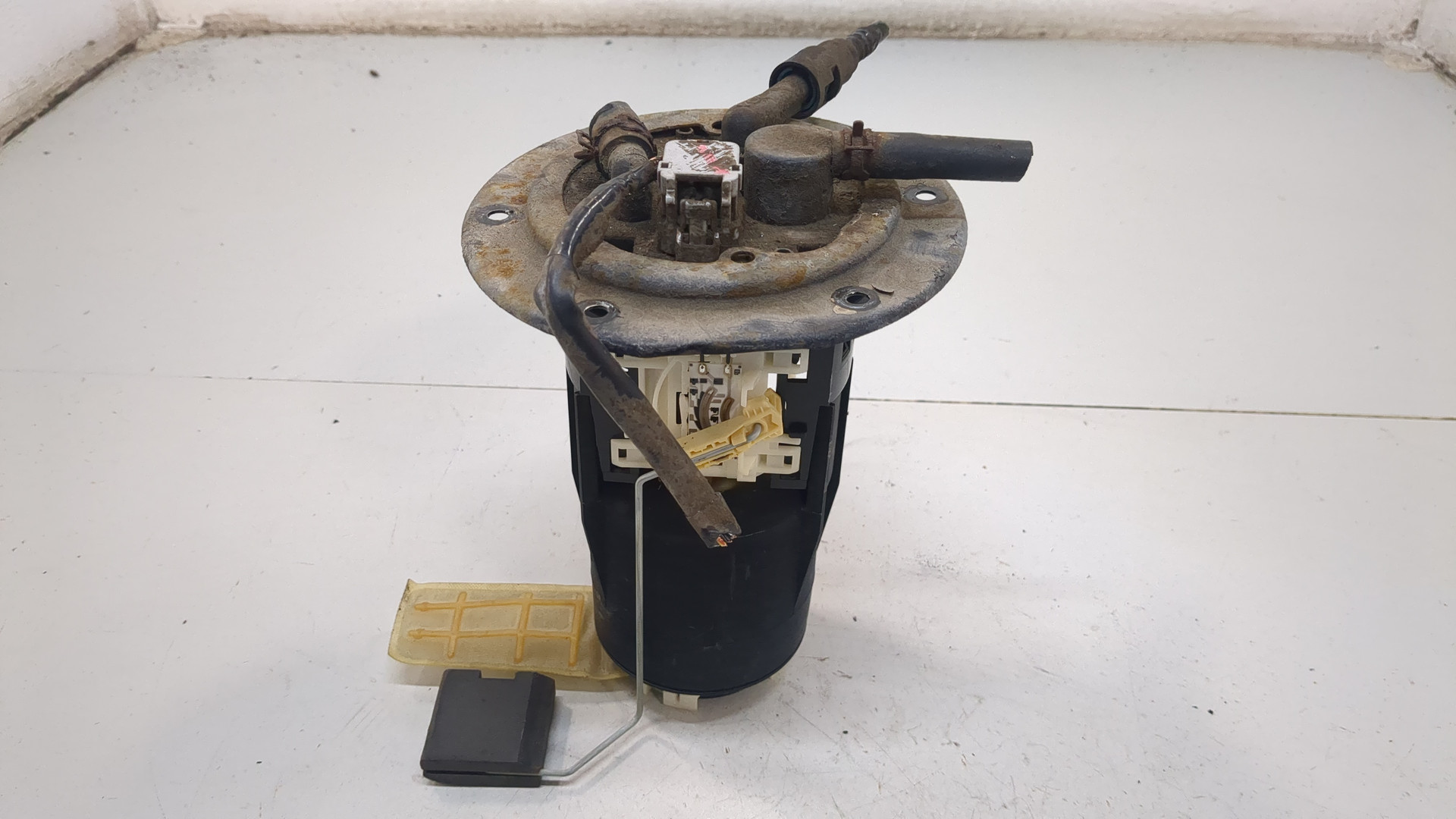 Насос топливный электрический