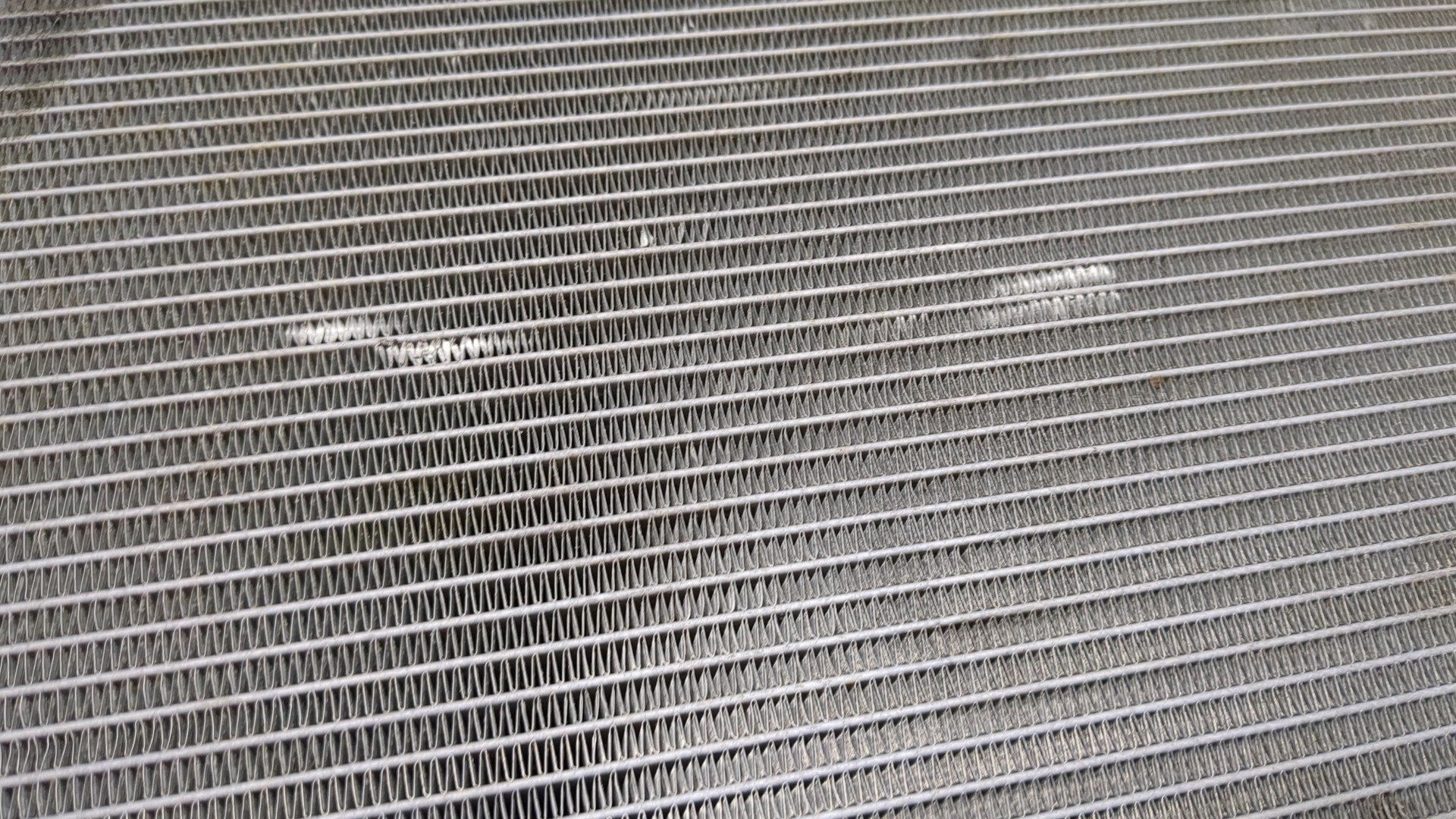 Радиатор охлаждения двигателя основной