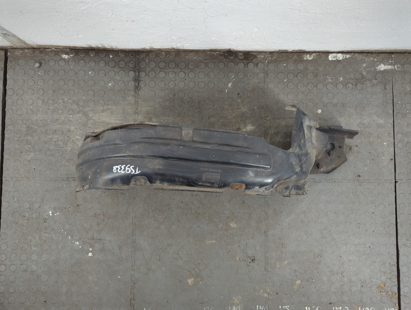 Локер передний правый