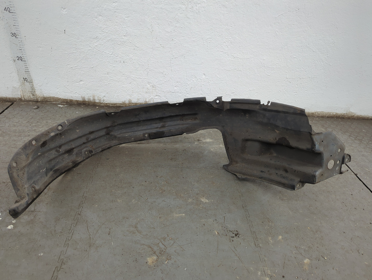 Локер передний правый