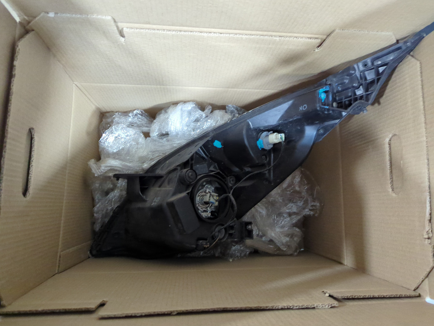 Фара правая