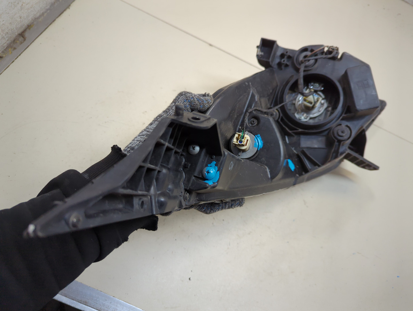 Фара правая