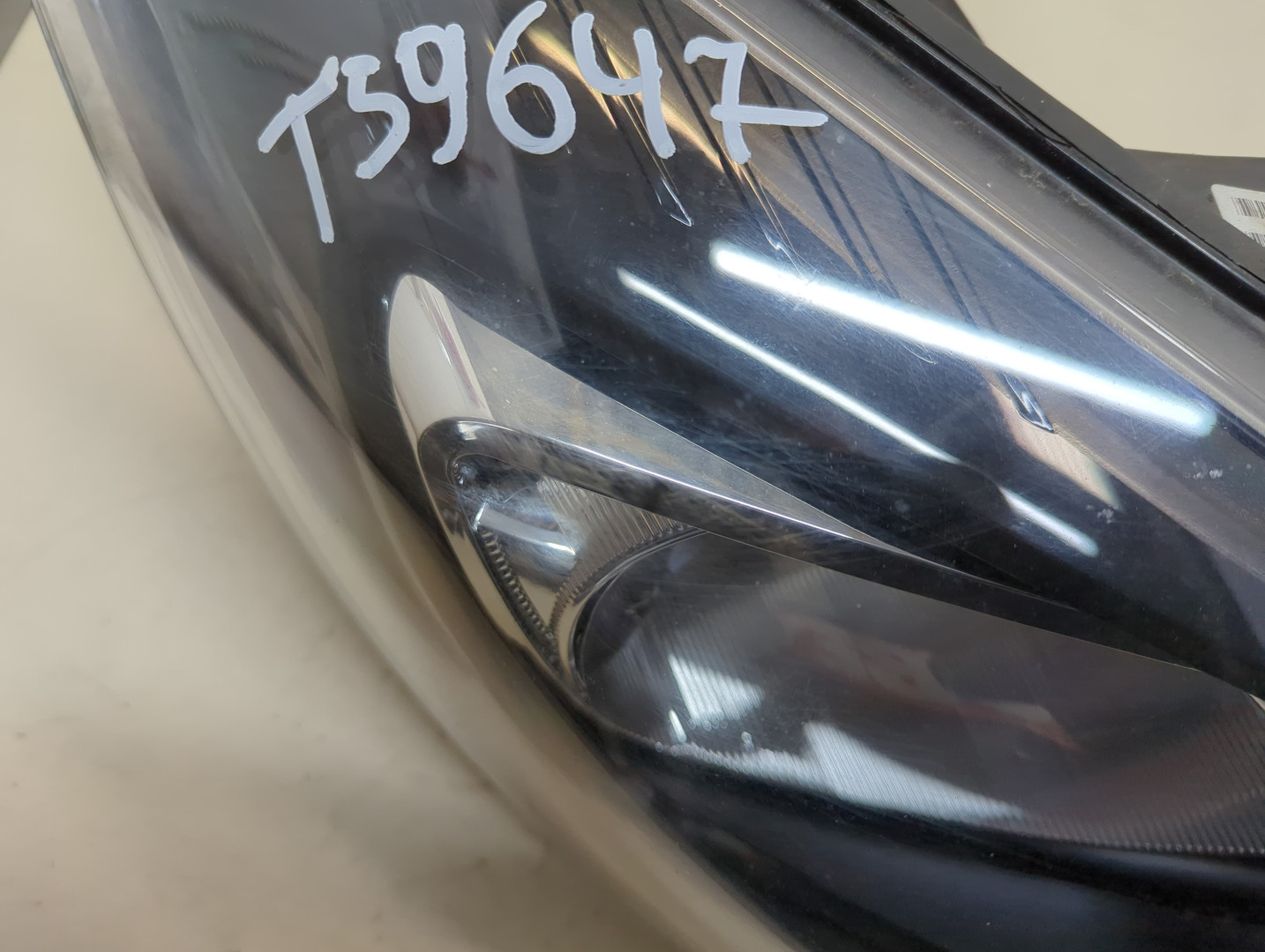 Фара правая