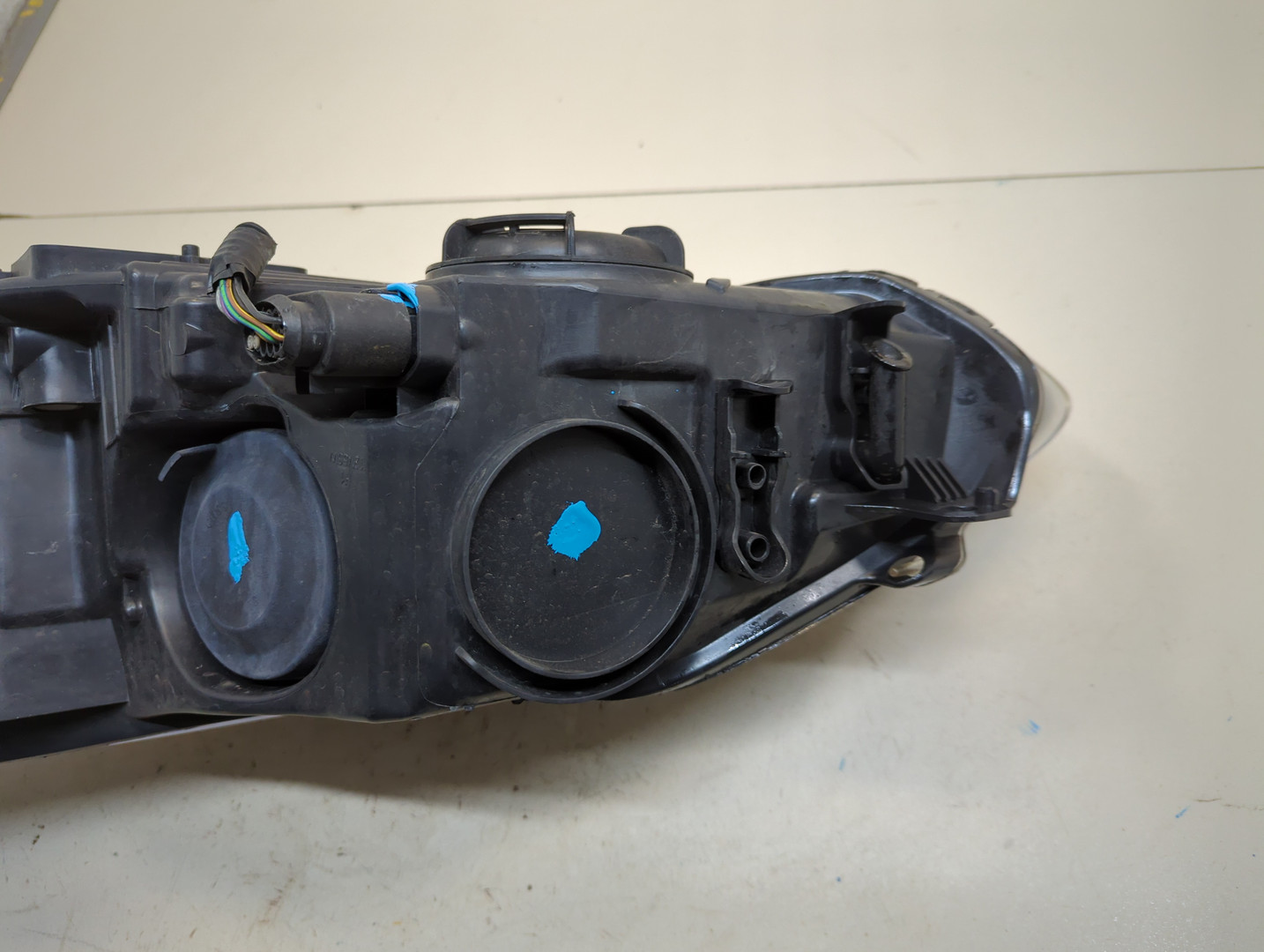 Фара правая