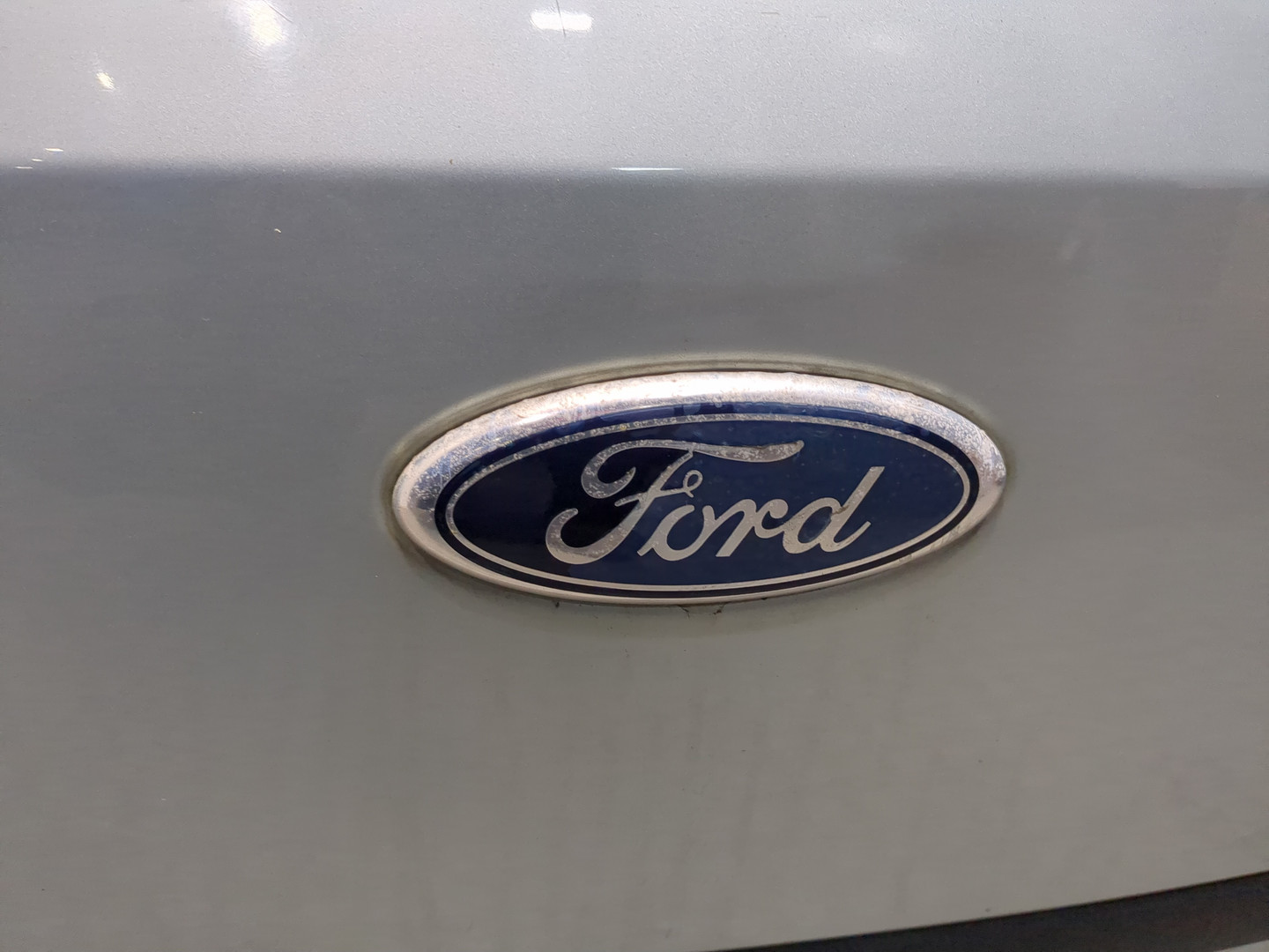 Дверь багажника