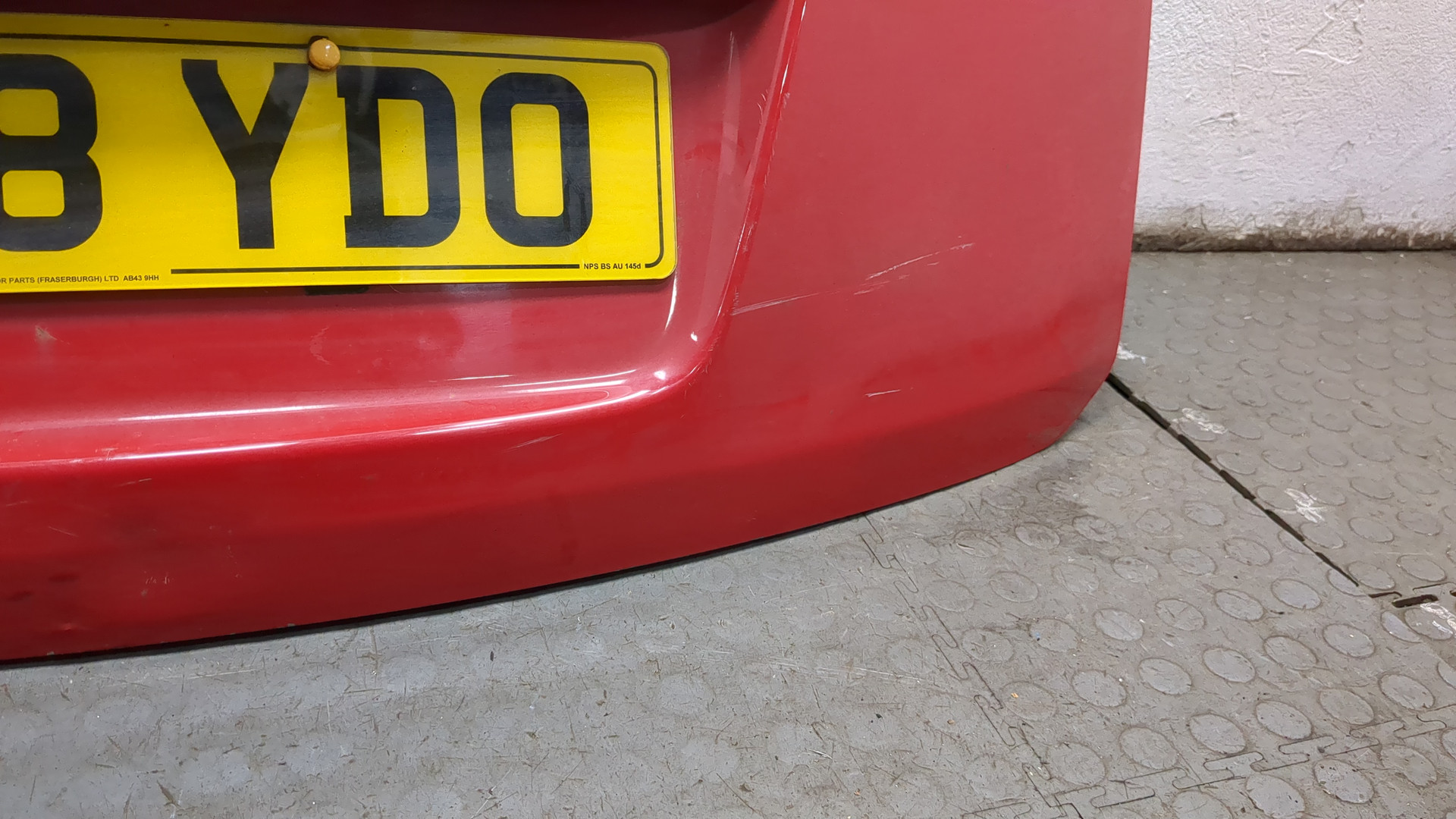 Дверь багажника