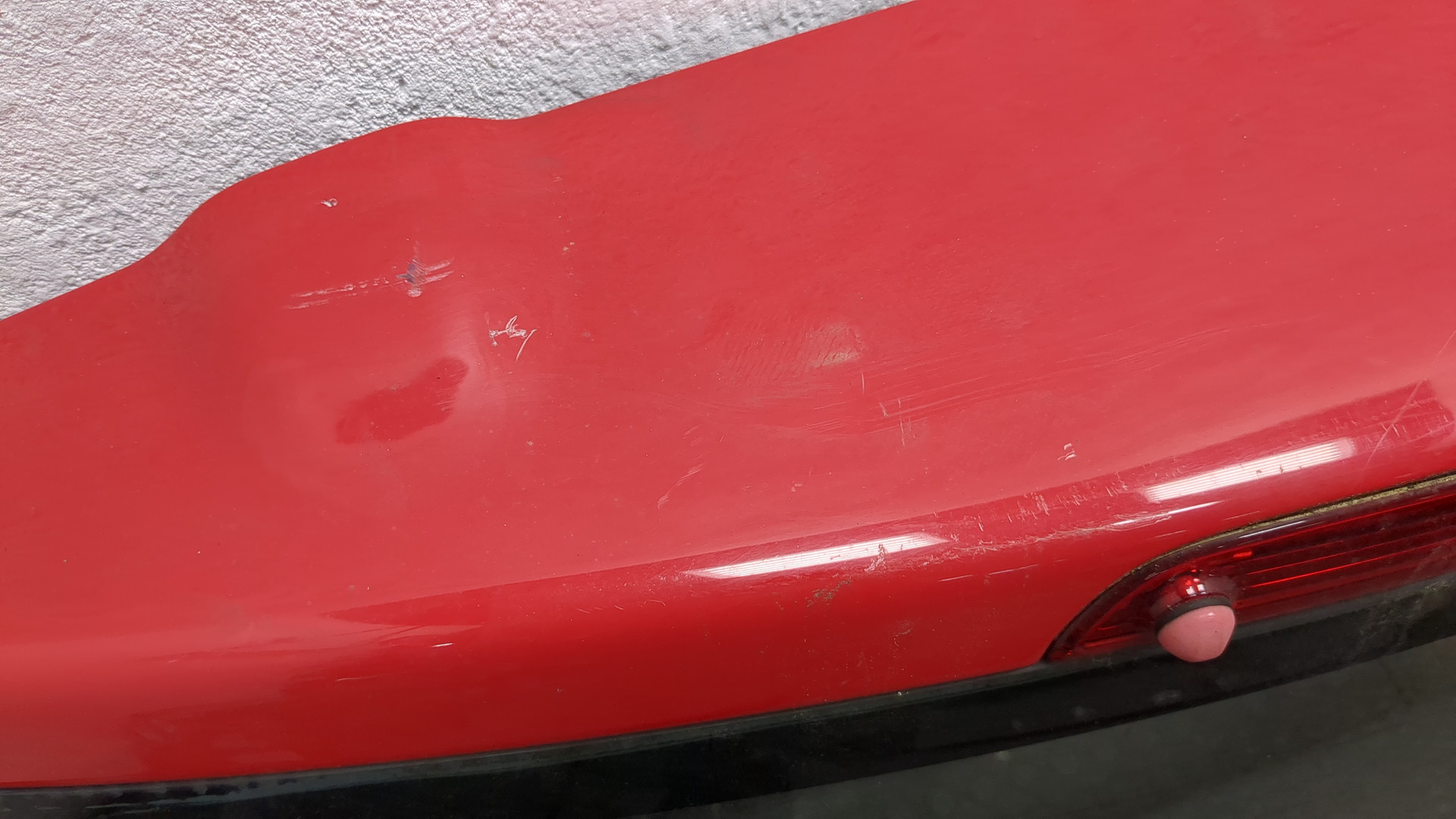 Дверь багажника