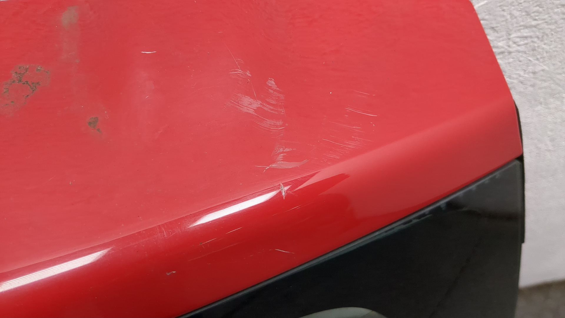 Дверь багажника