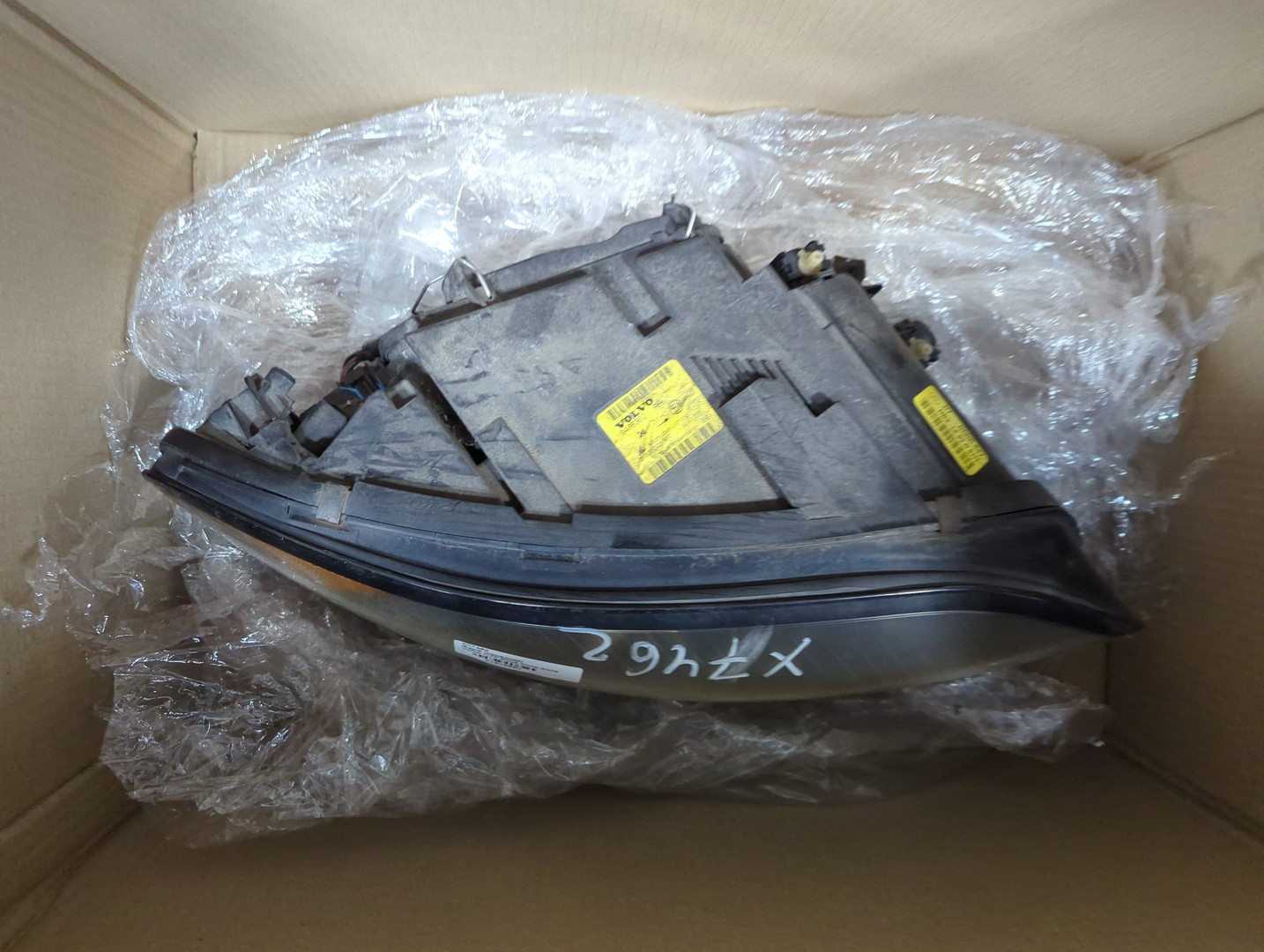 Фара правая