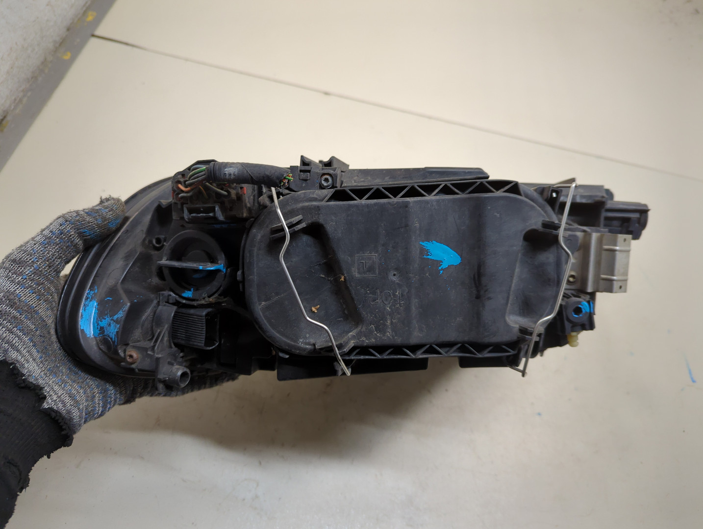 Фара правая