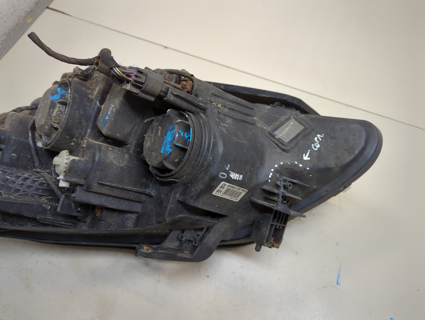 Фара правая