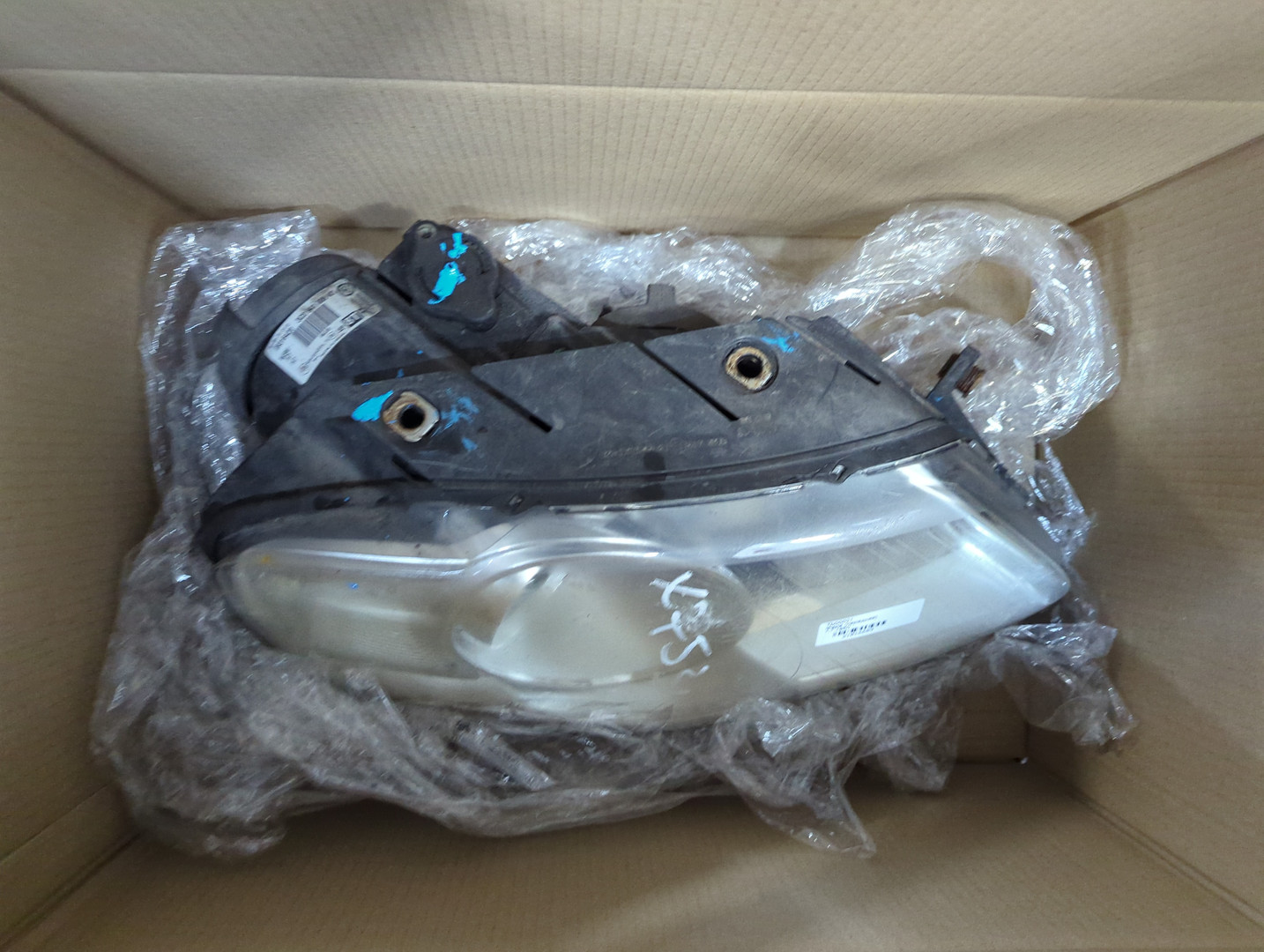 Фара правая