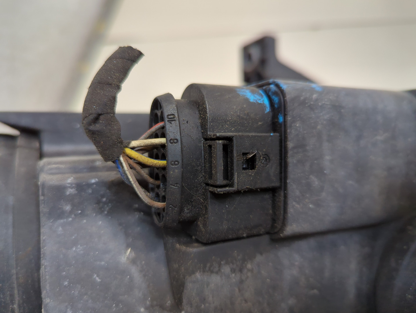 Фара правая