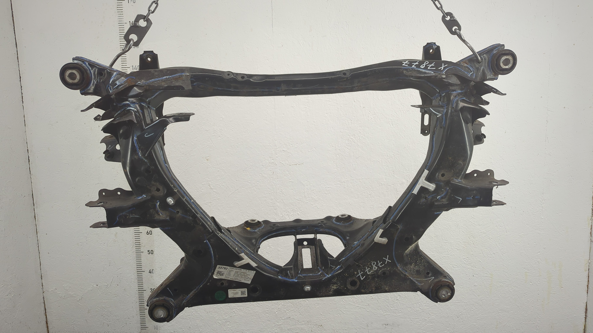 Балка задняя