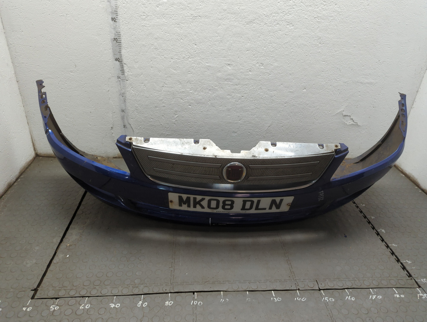 Бампер передний