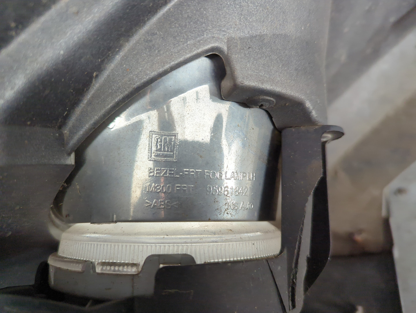 Бампер передний