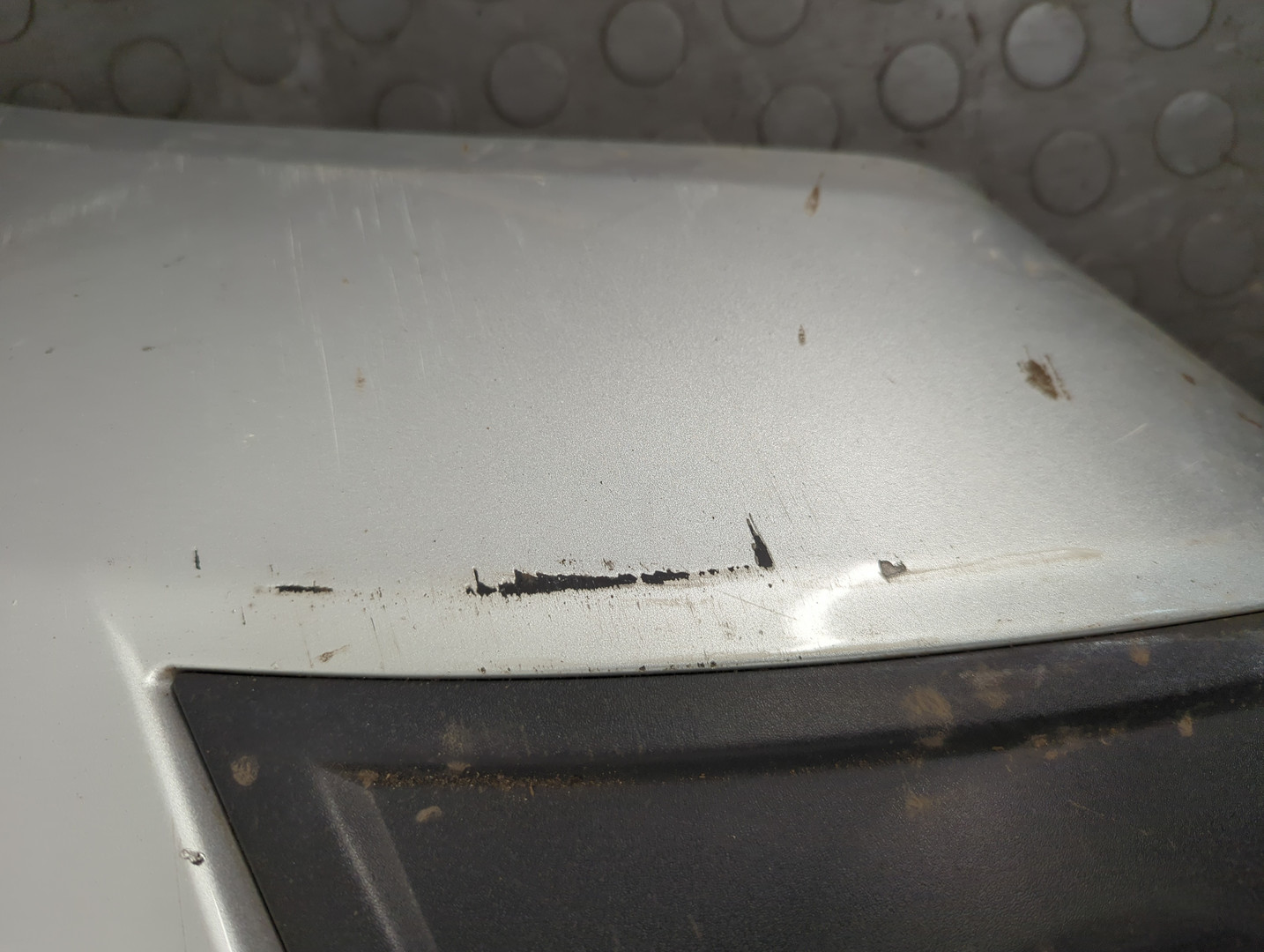 Бампер передний