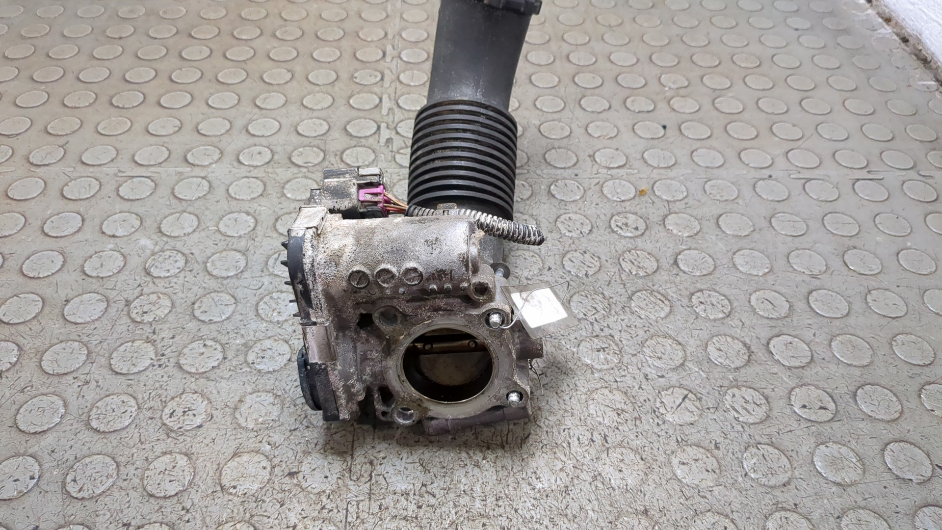 Заслонка дроссельная электрическая