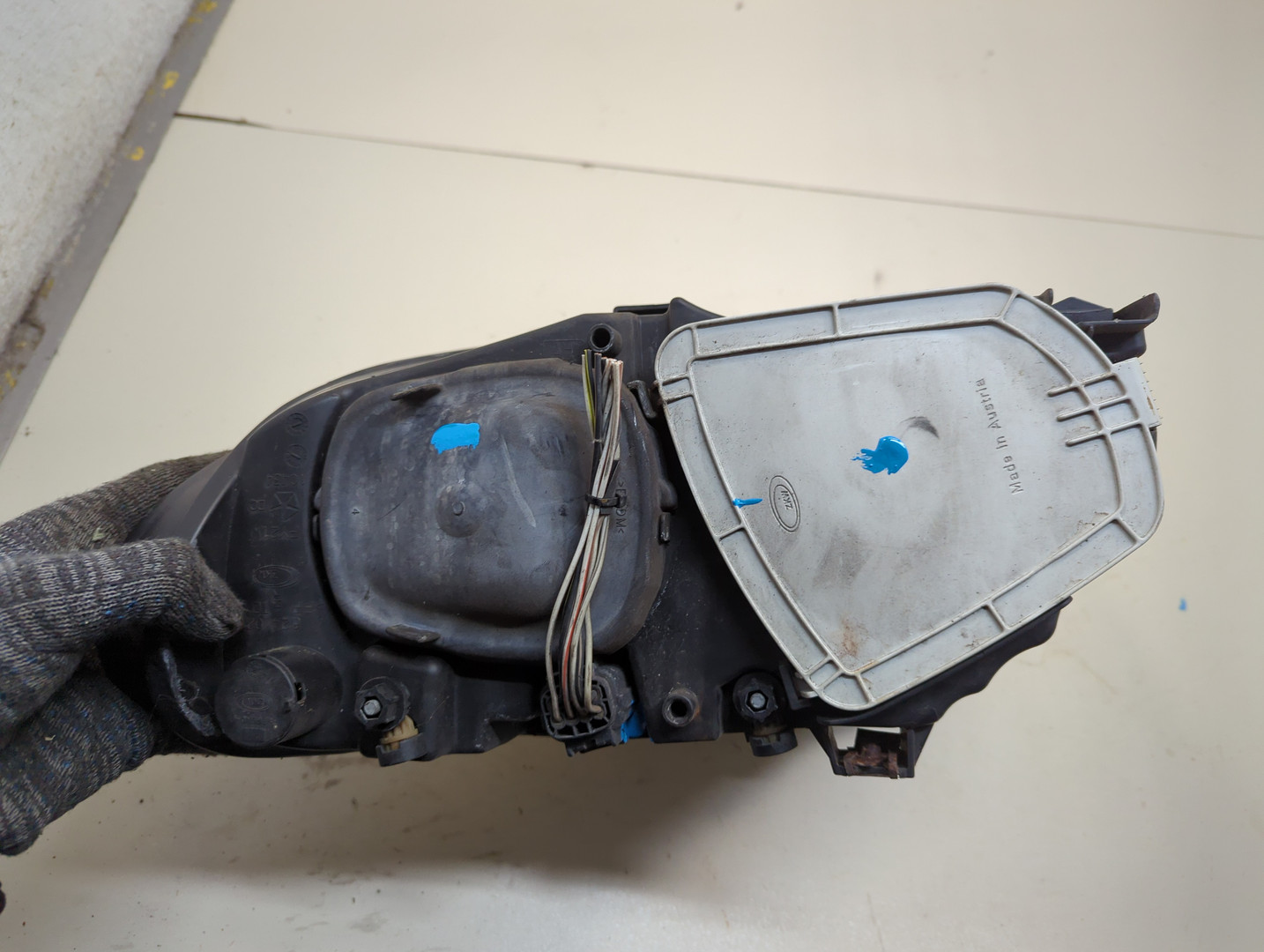 Фара правая