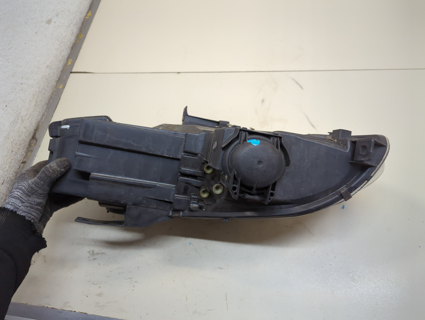 Фара правая