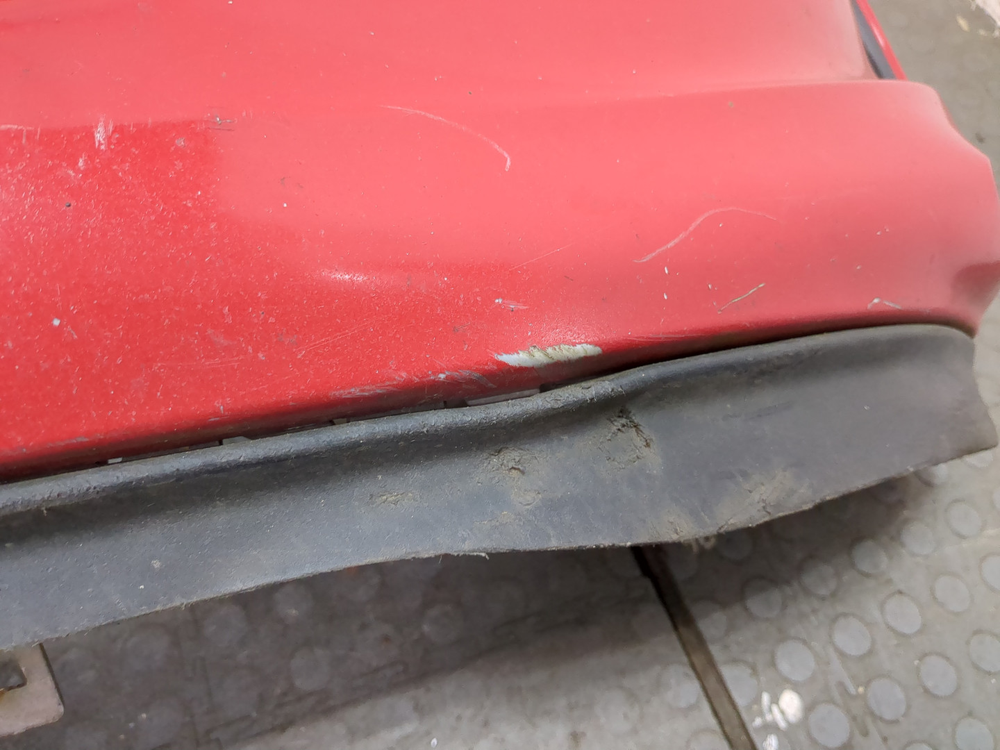 Бампер передний