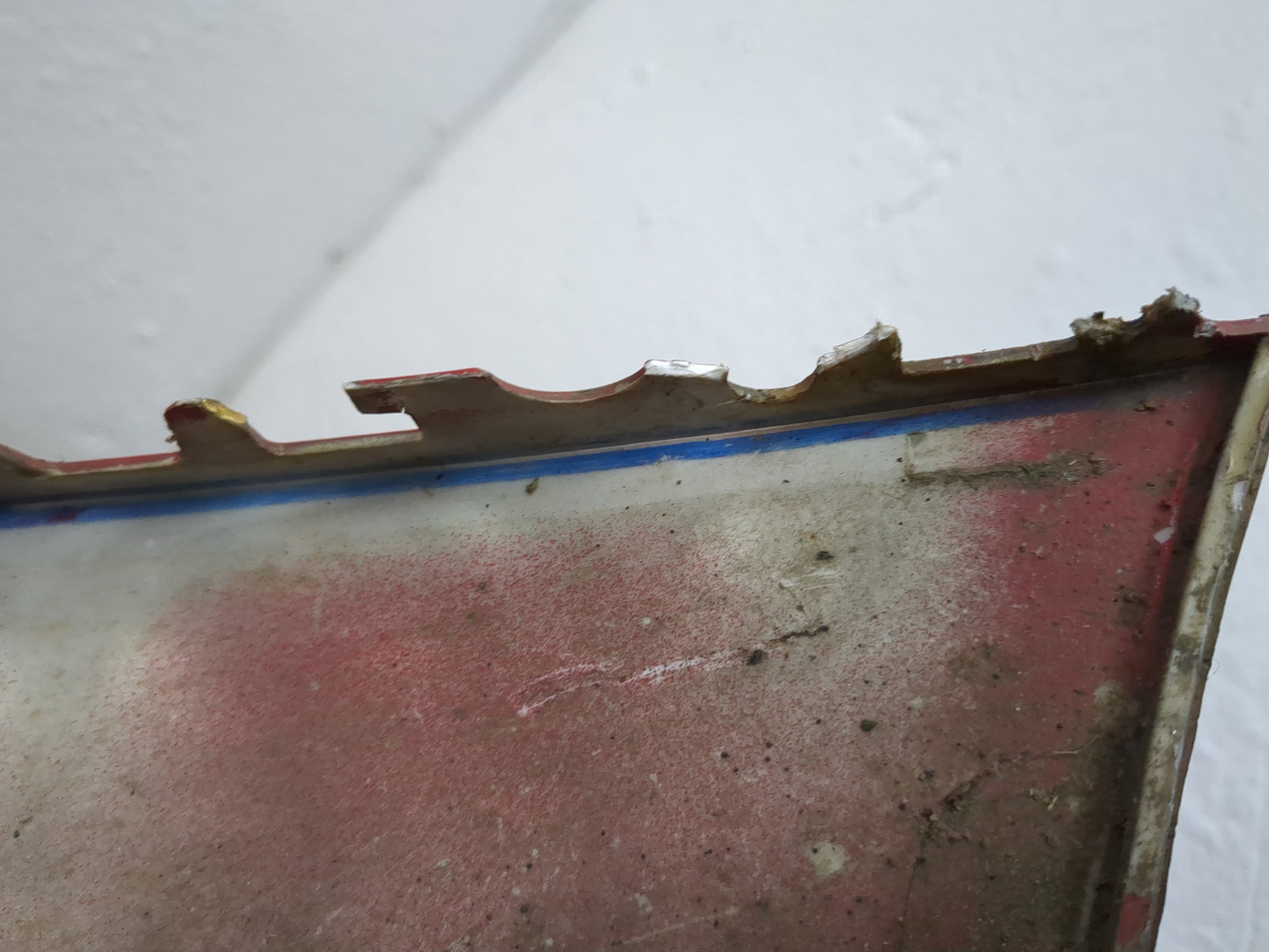 Бампер передний