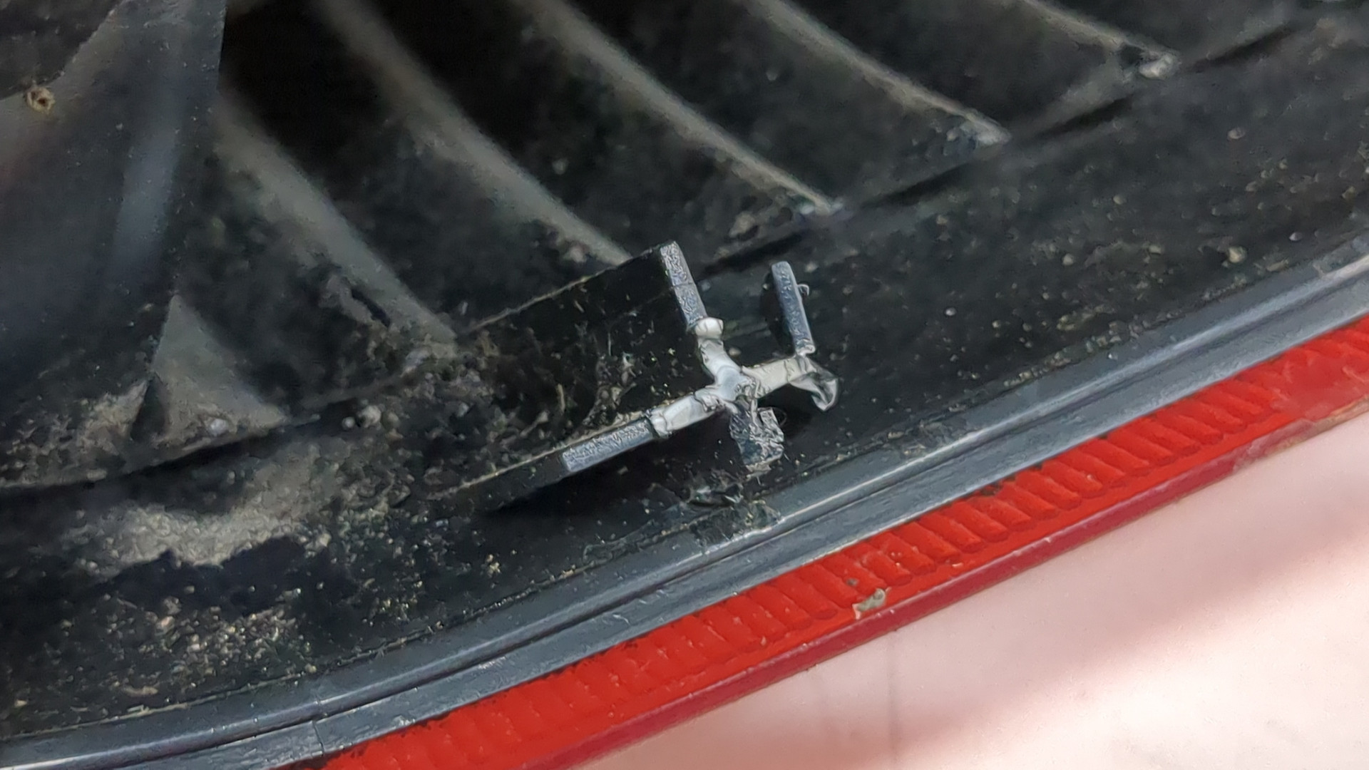 Фонарь задний левый