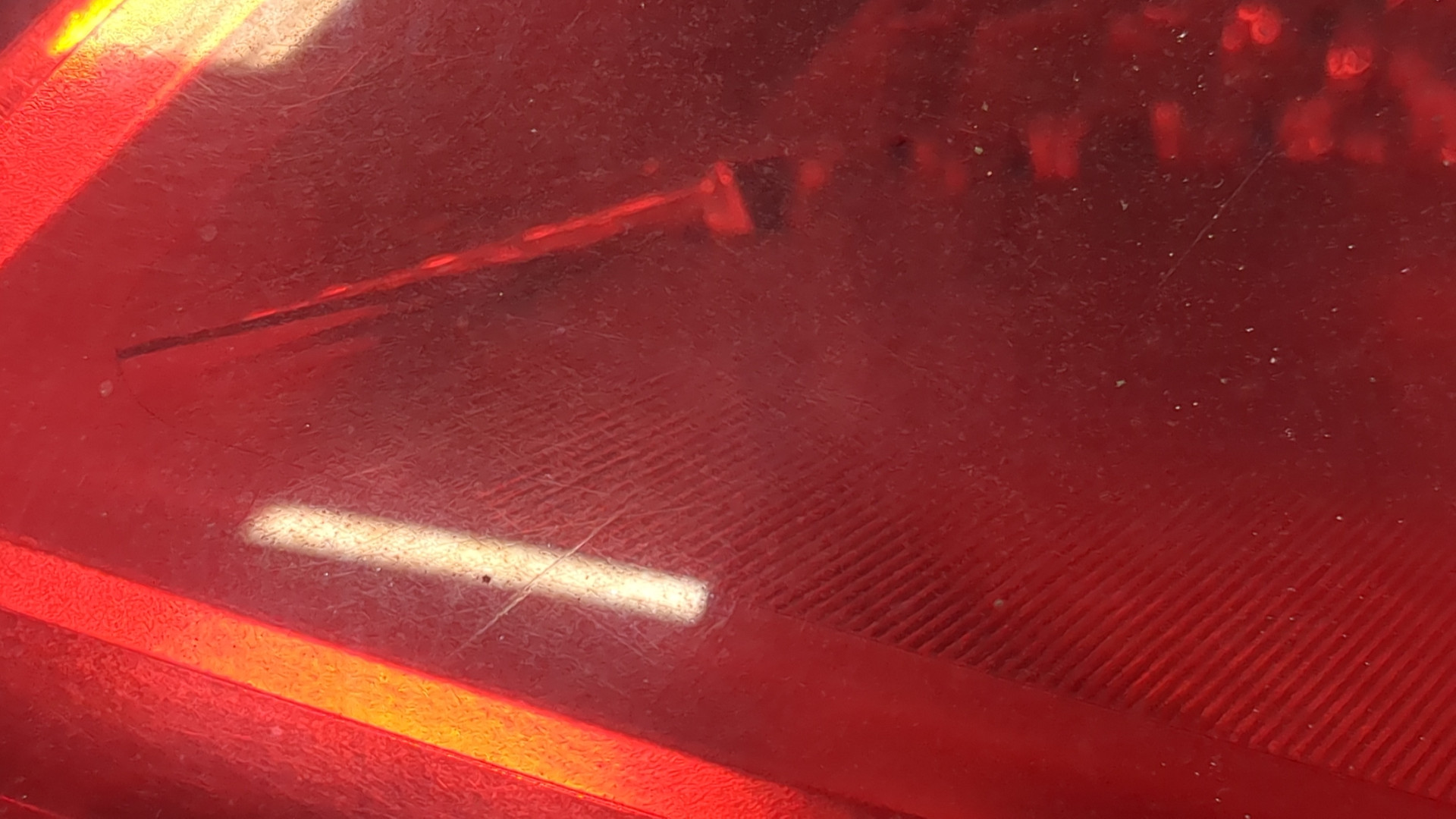 Фонарь задний правый