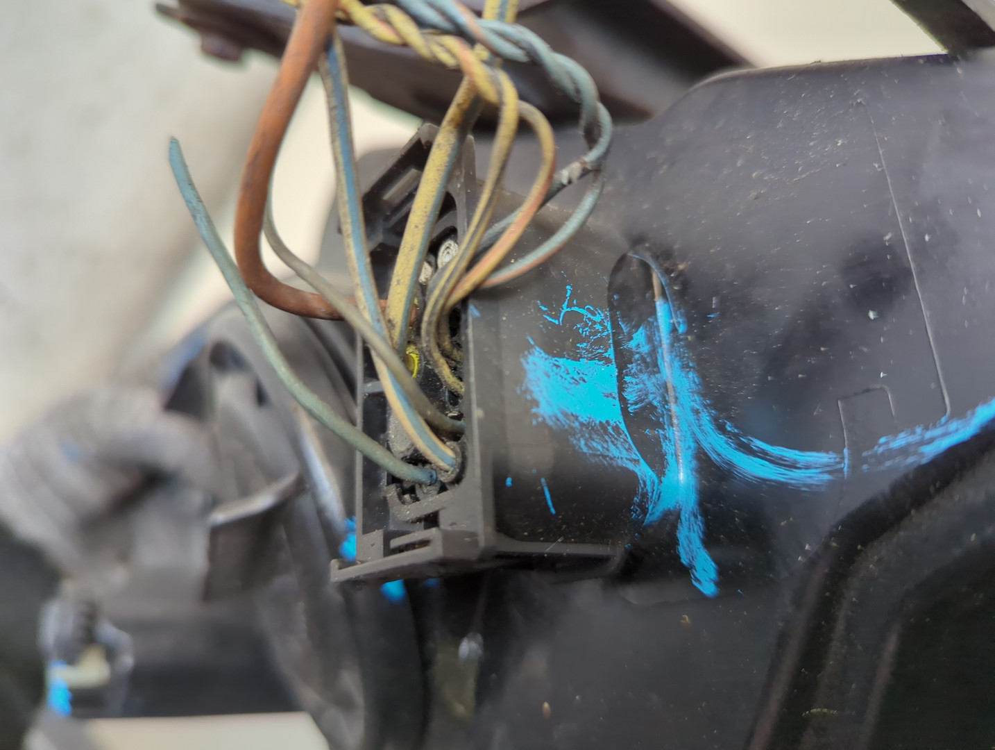 Фара правая