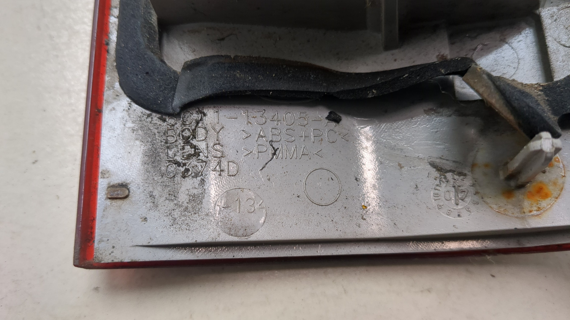 Фонарь задний левый