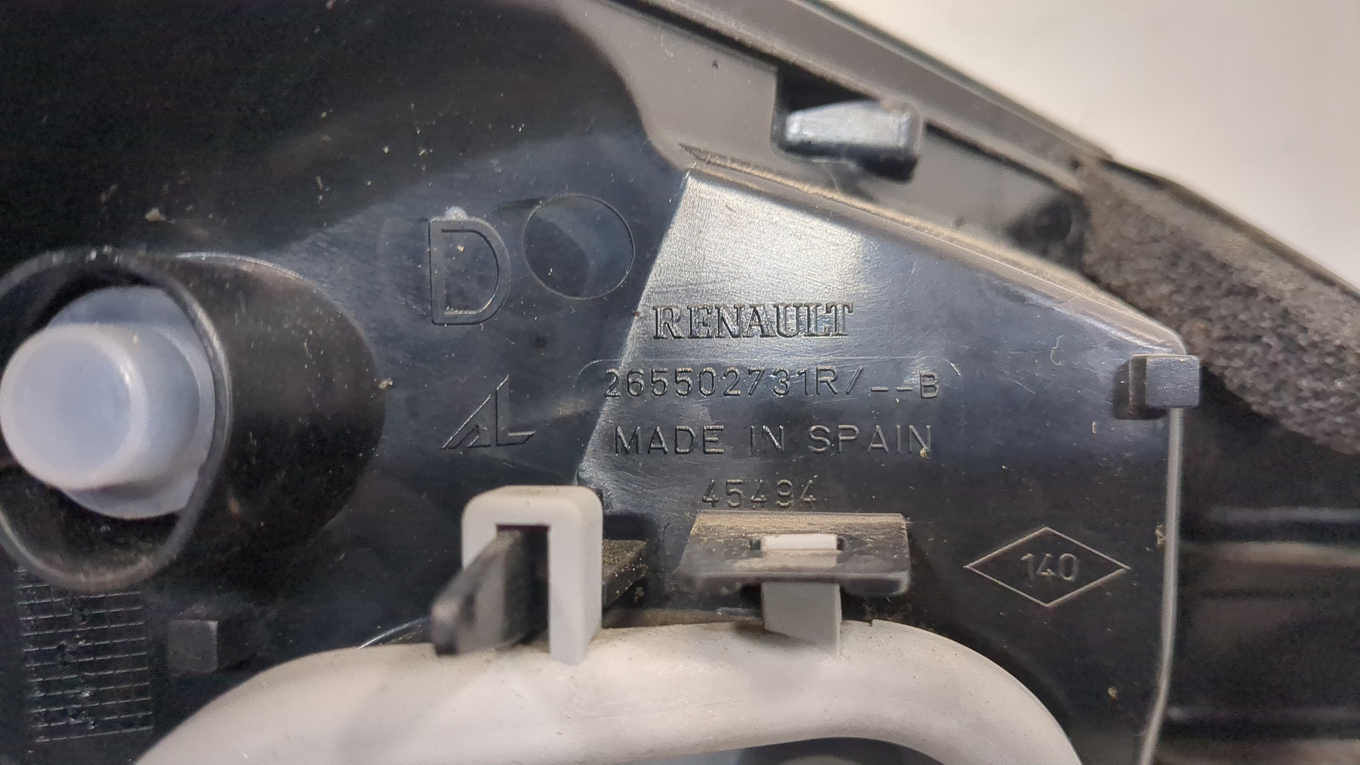 Фонарь задний правый