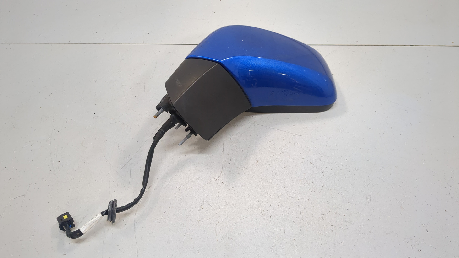 Зеркало левое электрическое