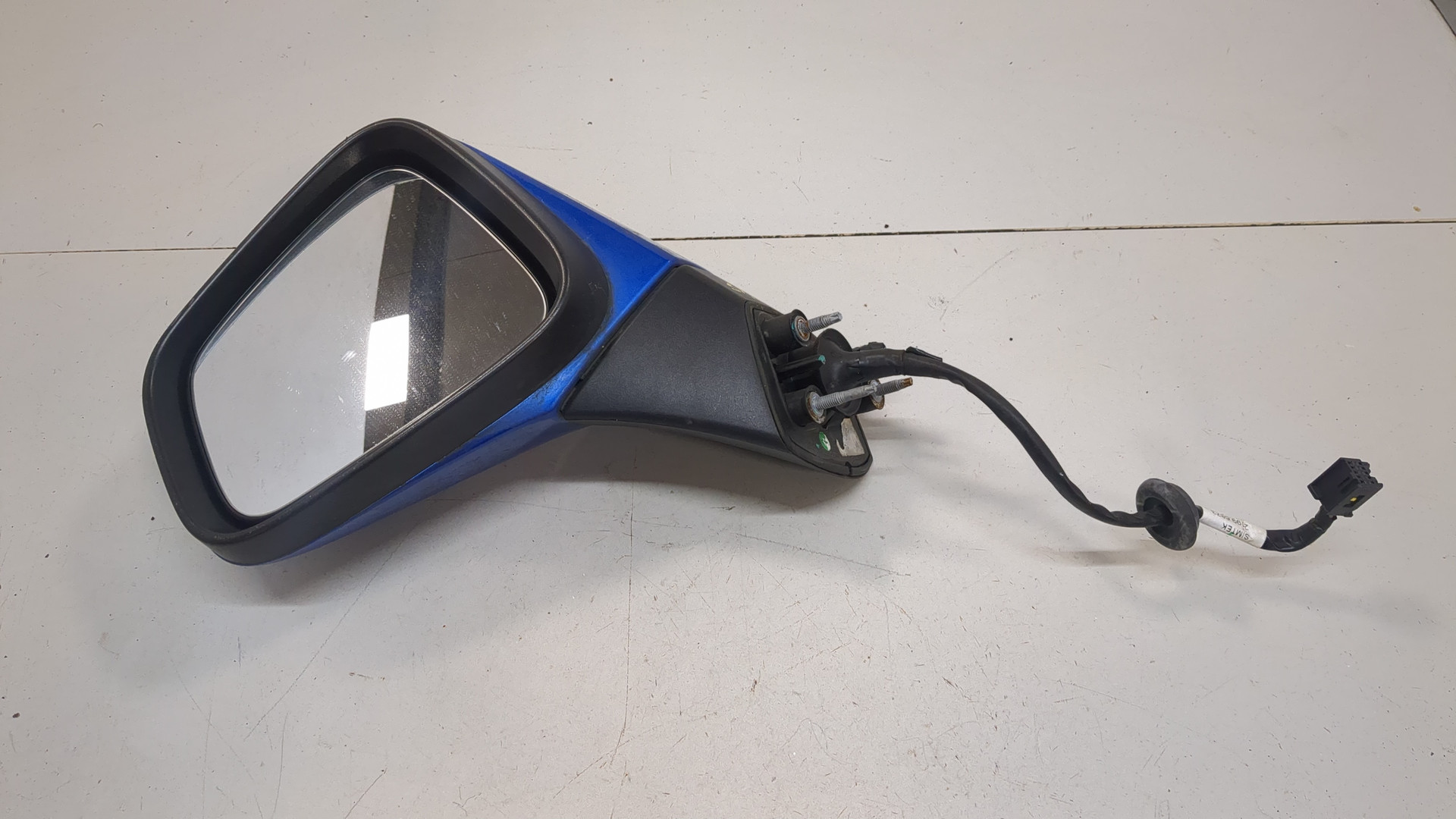 Зеркало левое электрическое