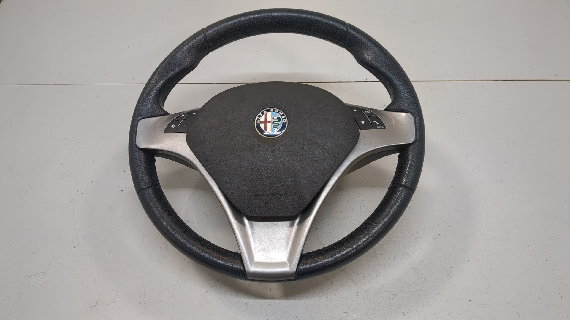 Рулевое колесо (руль)