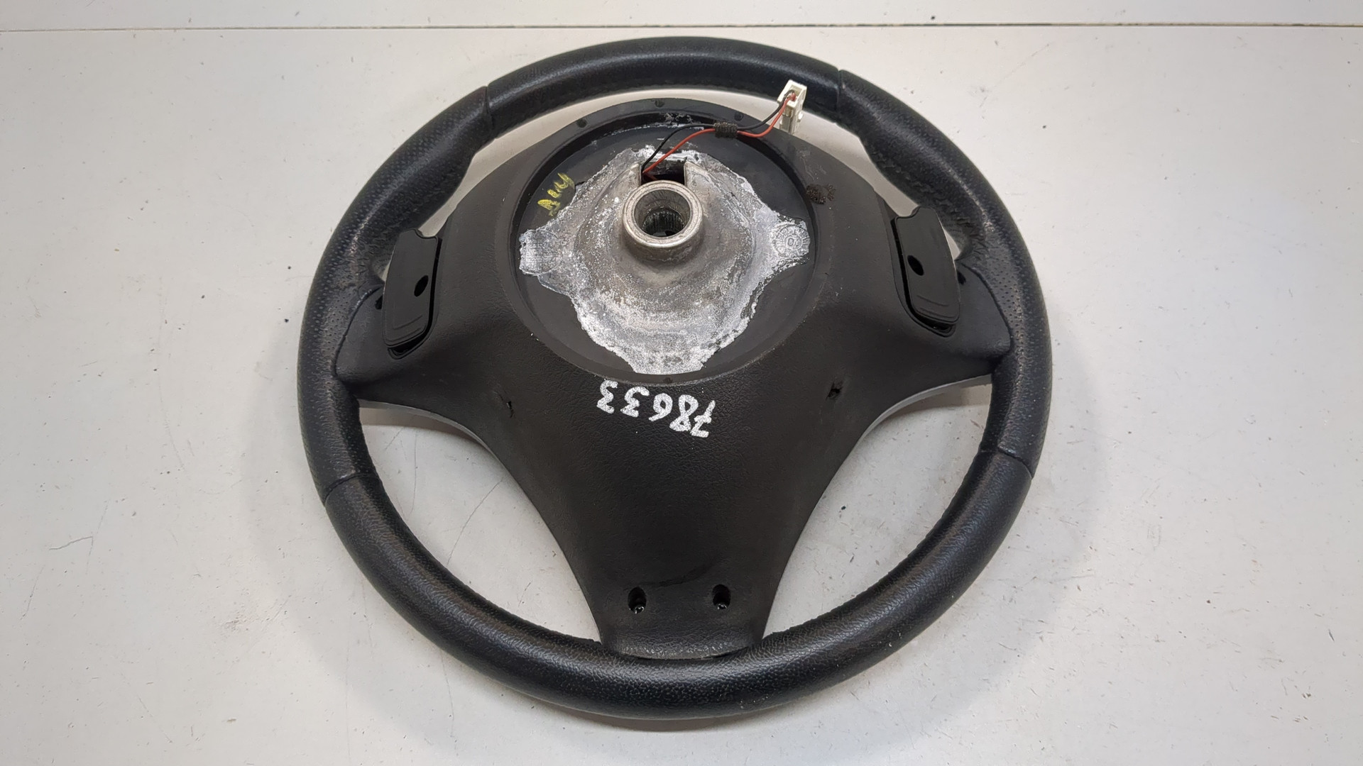 Рулевое колесо (руль)