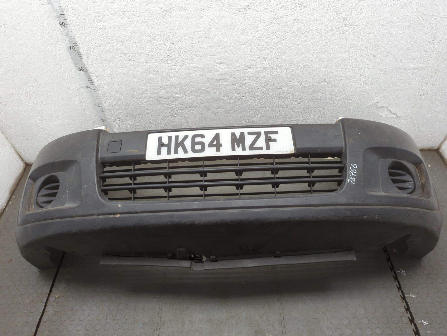 Бампер передний