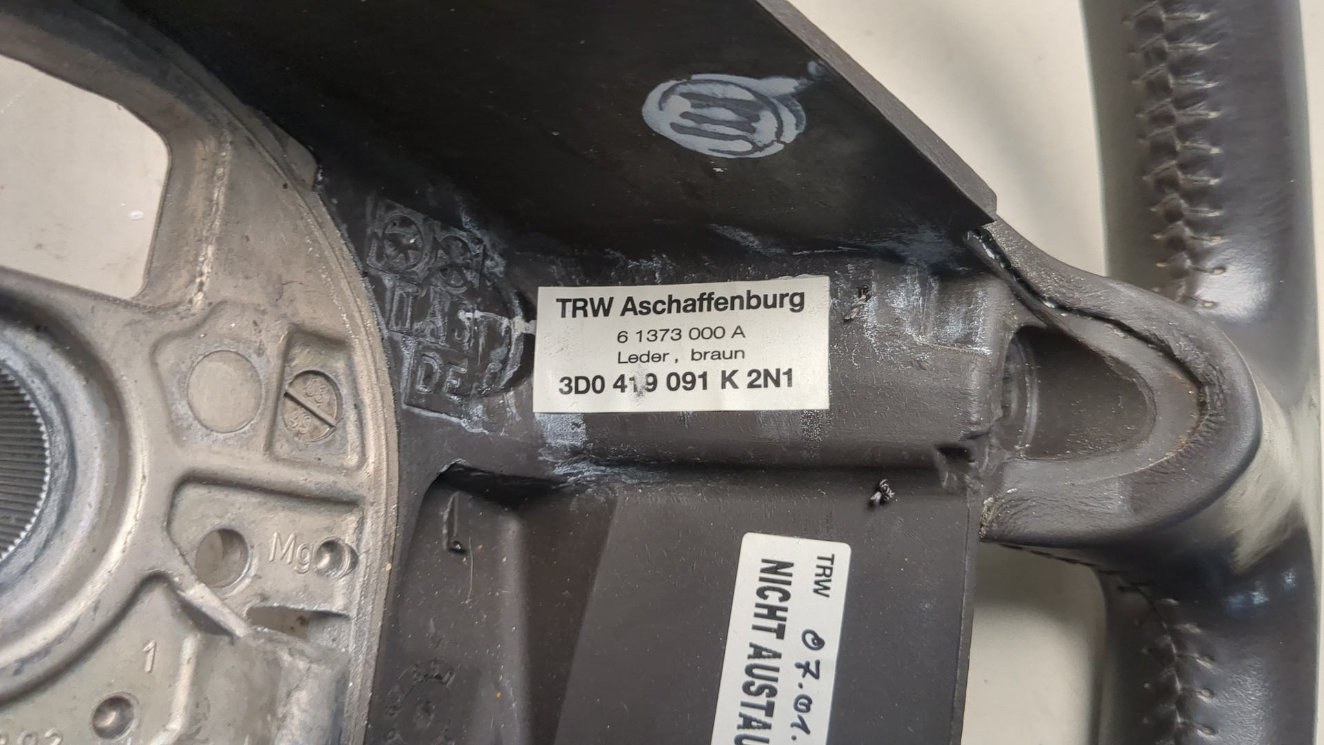 Рулевое колесо (руль)