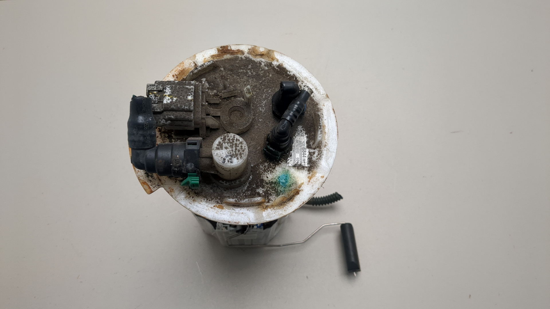 Насос топливный электрический