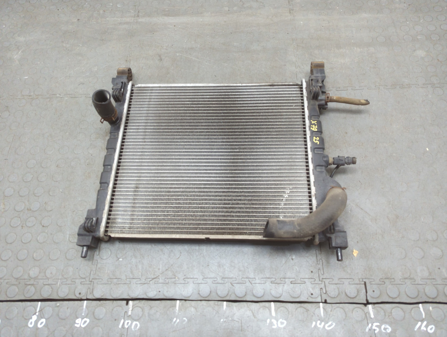 Радиатор охлаждения двигателя основной