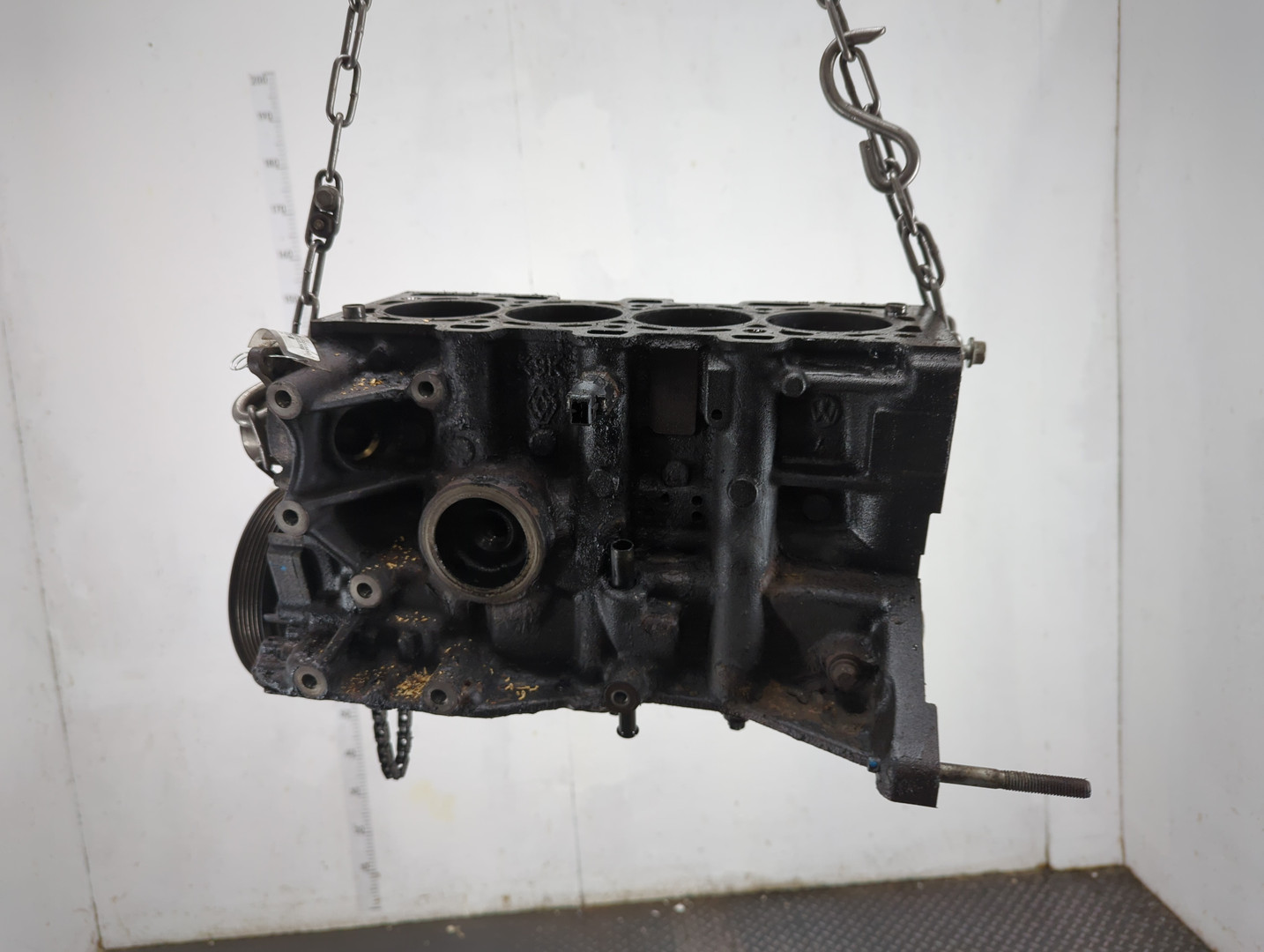 Блок двигателя