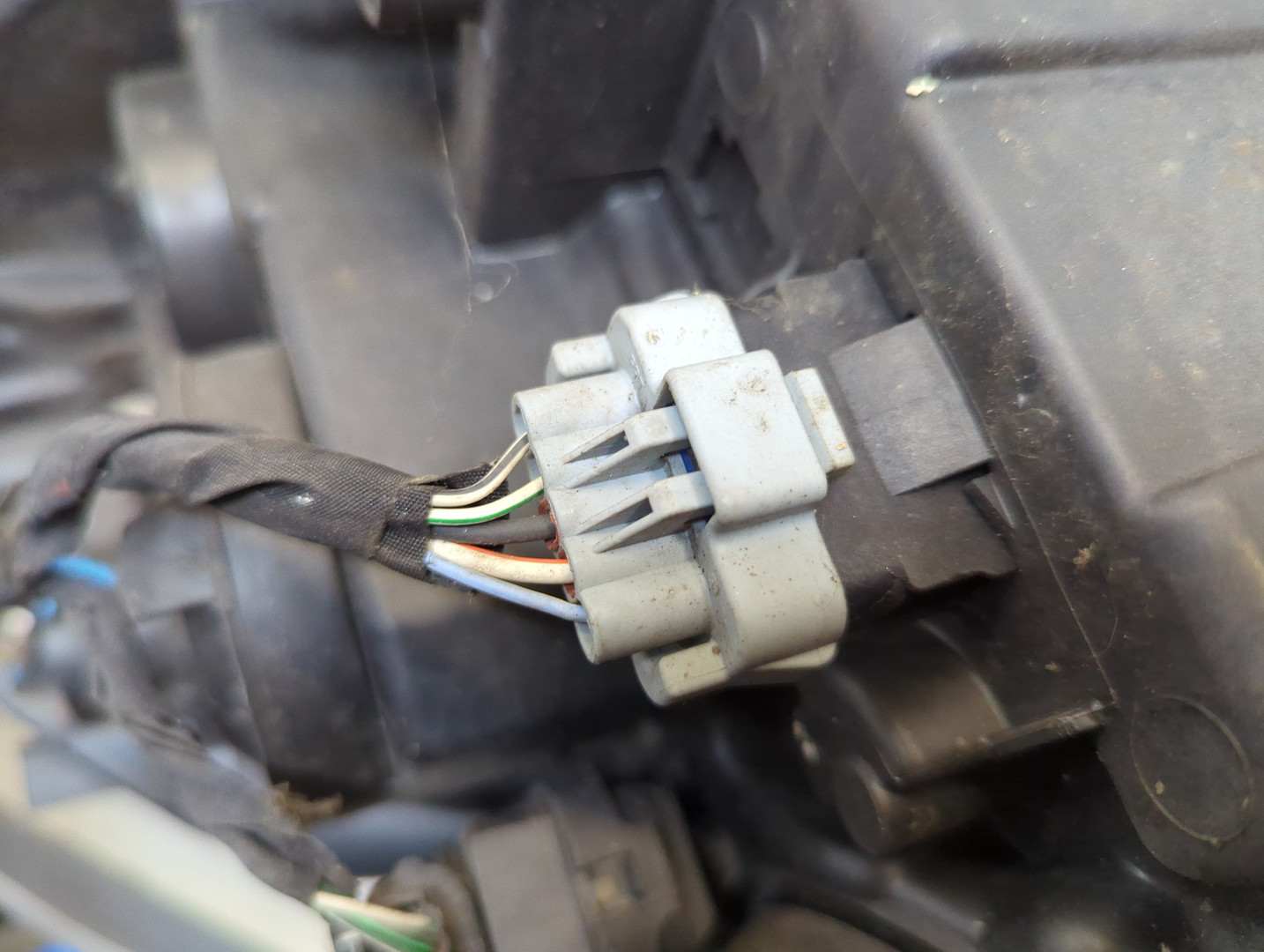 Фара правая